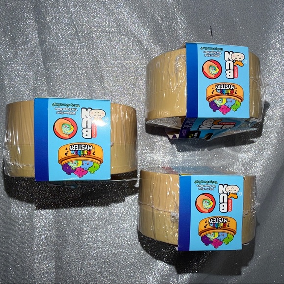 (3) Crazy Fun Rainbow Mystery Squishy Bun Dumpling - Tie Dye Series - Picture 4 of 4